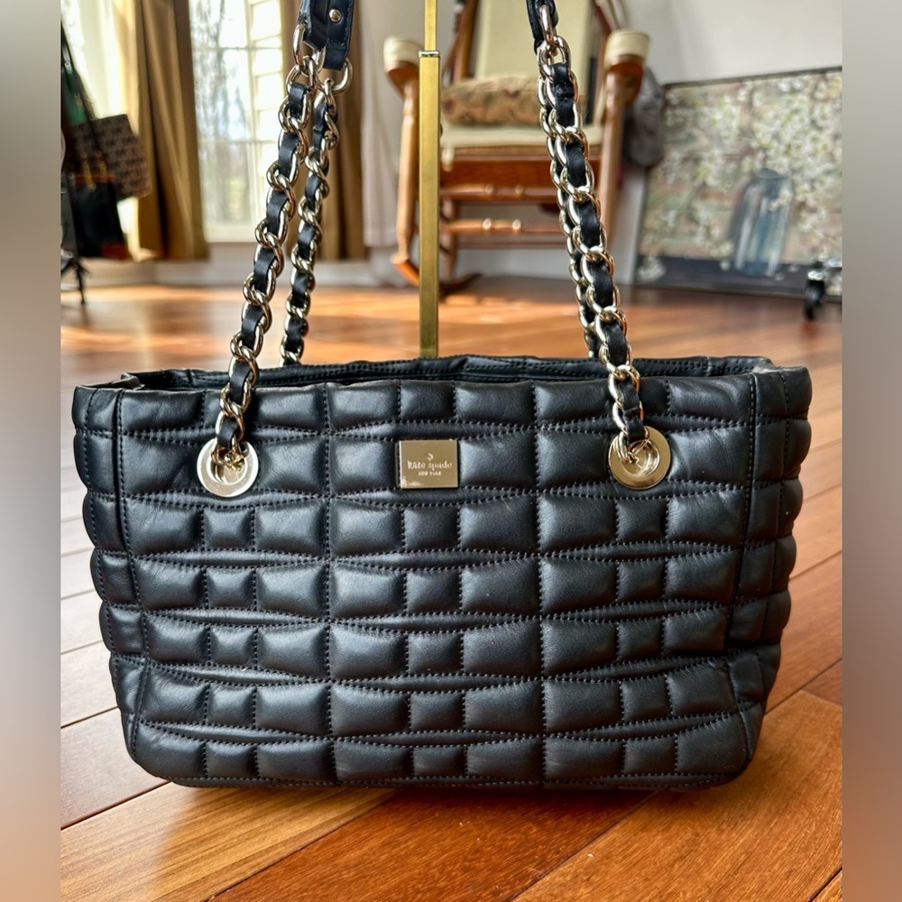 kate spade Black Quilted Leather Chain-HandleShoulder Bag w Storybook lining - Picture 2 of 11